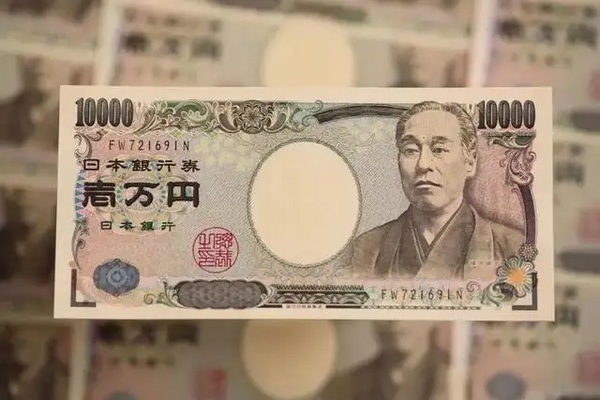 嚴(yán)海赴日工作